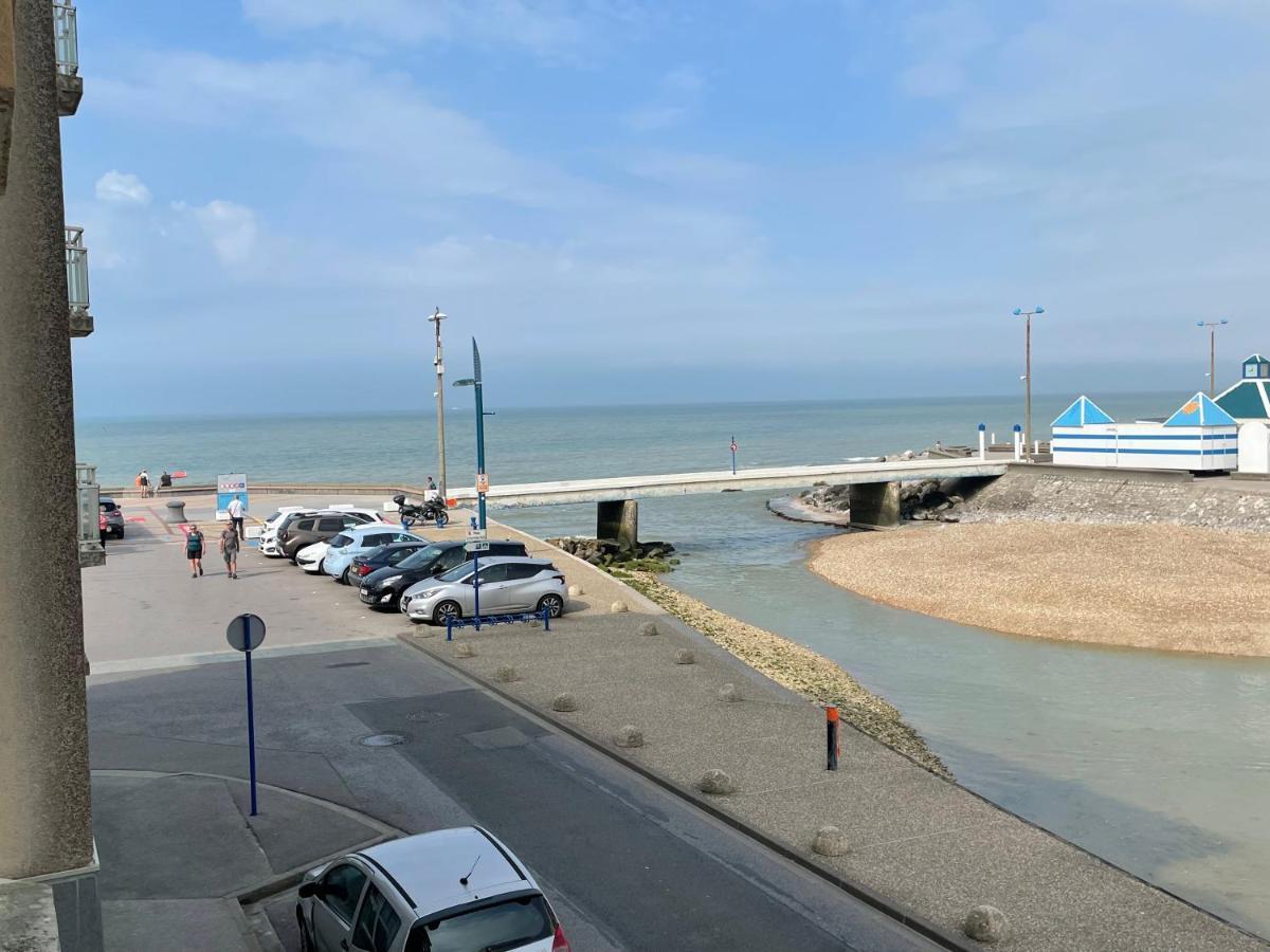 Appartement Wimereux "Les Pieds Dans L'Eau", Parking, Wifi エクステリア 写真